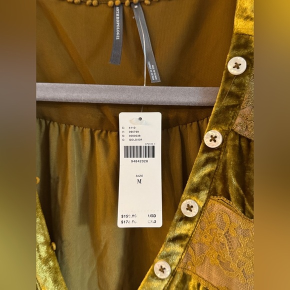 Anthropologie Gold Velvet Blouse - Picture 6 of 13
